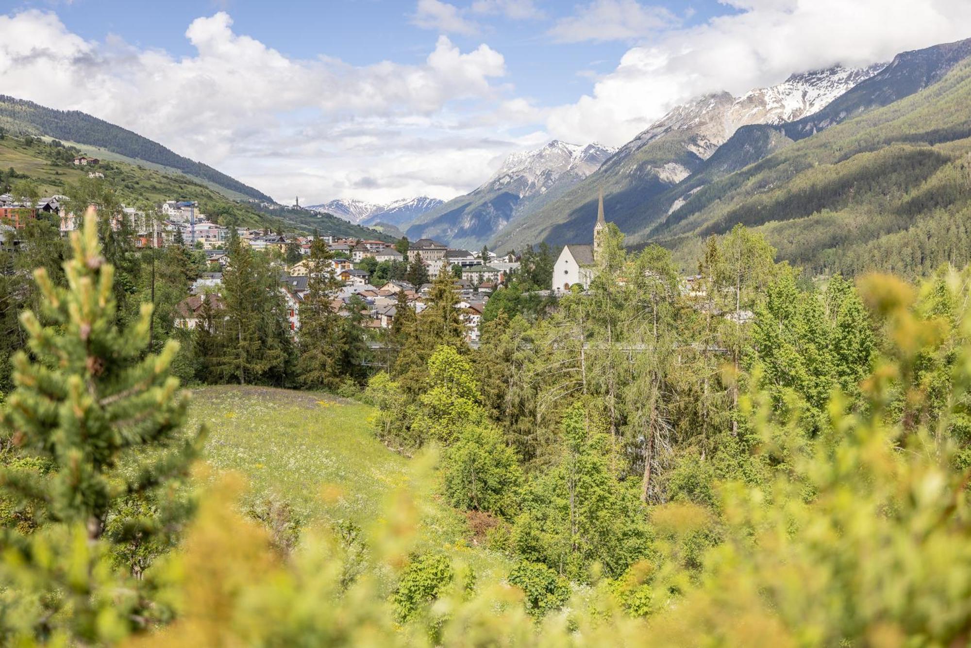 Tulai H90 Apartment Scuol Exterior photo